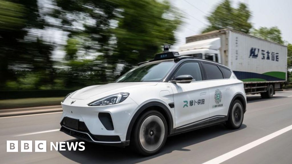 Uber and Lyft announce plans to trial Chinese robotaxis in UK in 2026