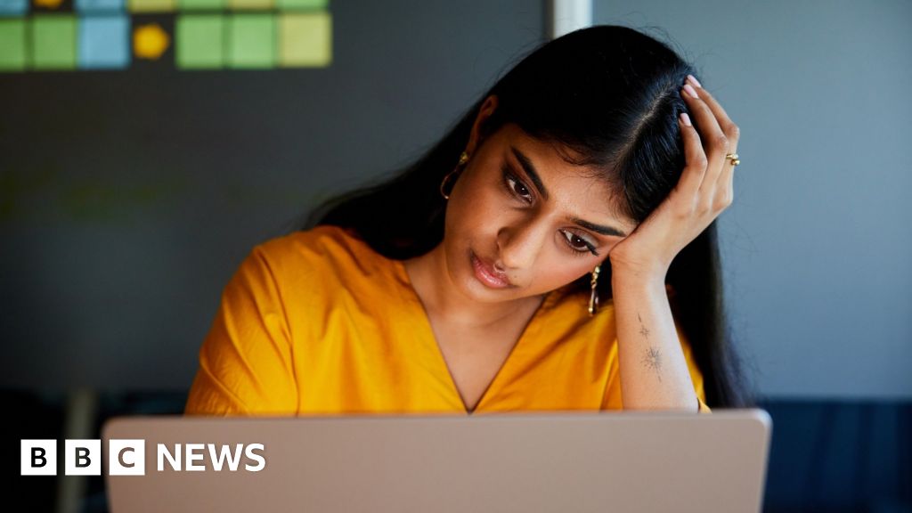 How ‘confused’ AI rollout hurts firms and baffles staff