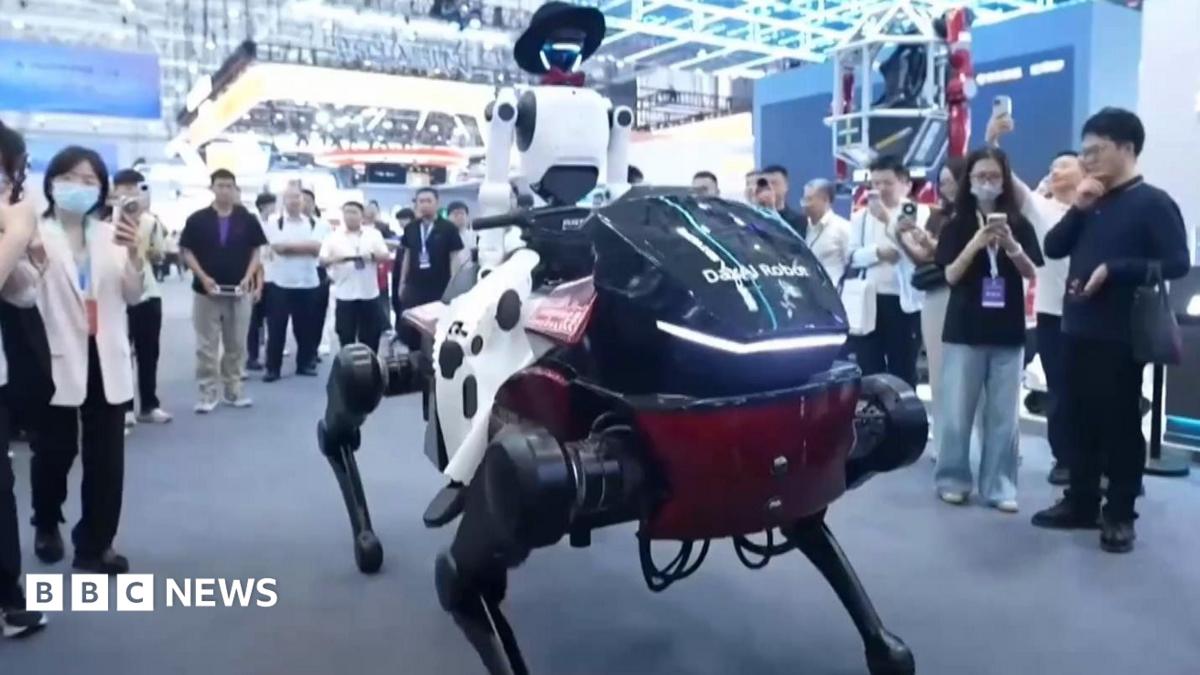 Robot horse and rider steal the spotlight at Chinese conference